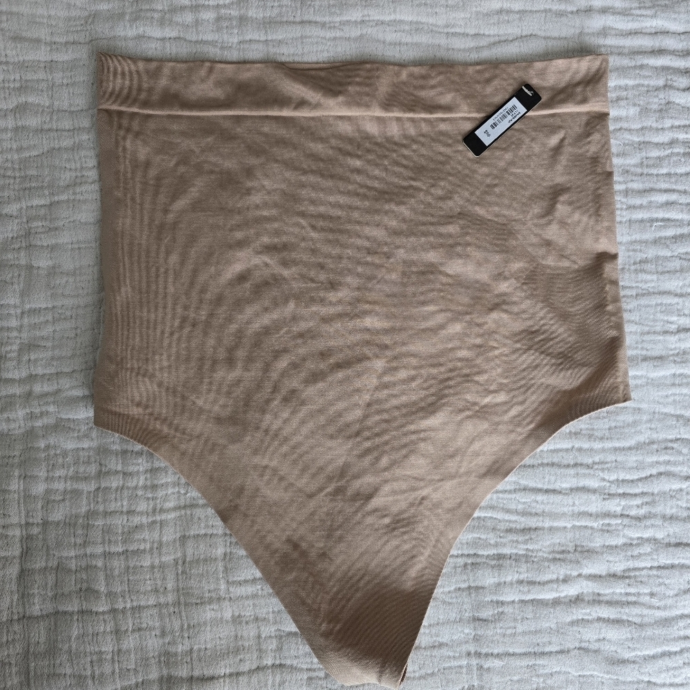 NWT Skims Bonded High Waist Thong Size 2x
